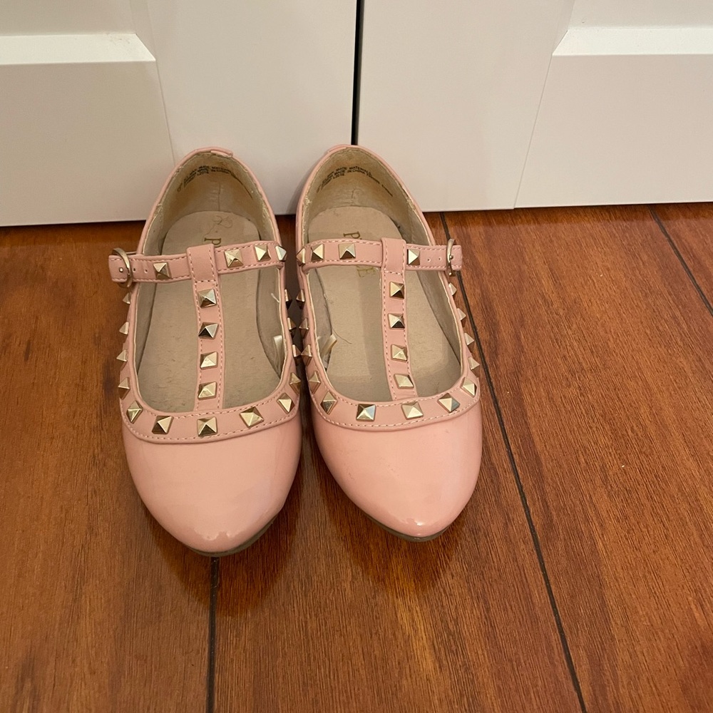 Children’s Place Kids Size 12 Pink Rock Stud Shoes